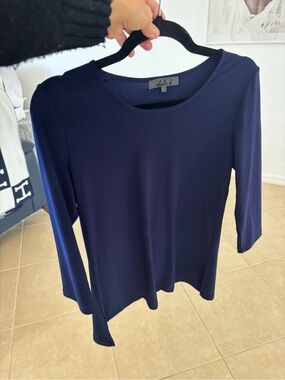 Akris Punto Navy Scoop Neck Stretch Top